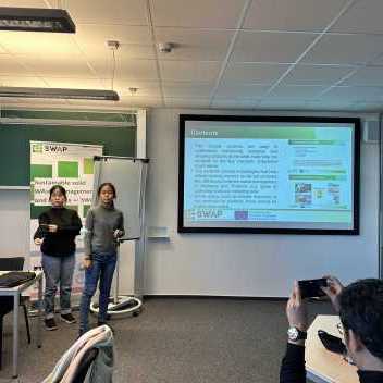 Students Present 